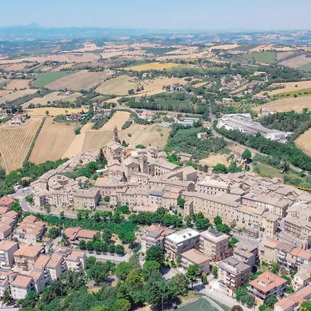 Relax & Views In Le Marche By Host Hero דירה *